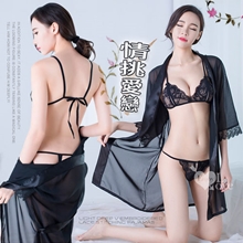 情挑愛戀！絲滑柔紗蕾絲袖口浴袍三件組﹝黑﹞