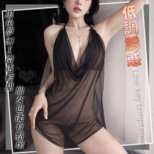 情趣睡衣！堆堆領露胸輕薄透紗綁脖後裸空繫帶兩件組﹝黑﹞